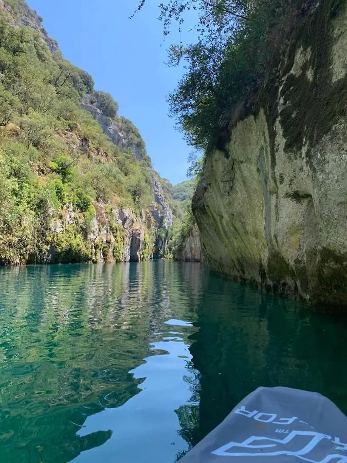 Les Gorges et Lacs du Verdon: Flexible Maison Accommodations Regusse Holiday home