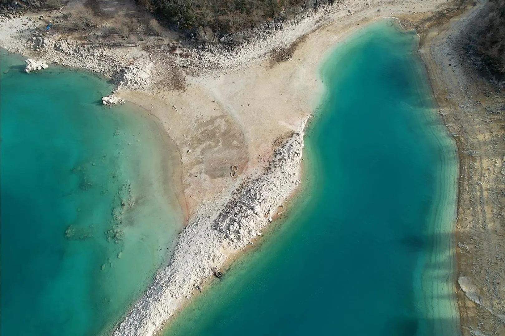 Les Gorges et Lacs du Verdon: Flexible Maison Accommodations Regusse France
