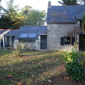 https://dans-un-parc-boise-la-plage-a-vos-pieds.inbrittany.com