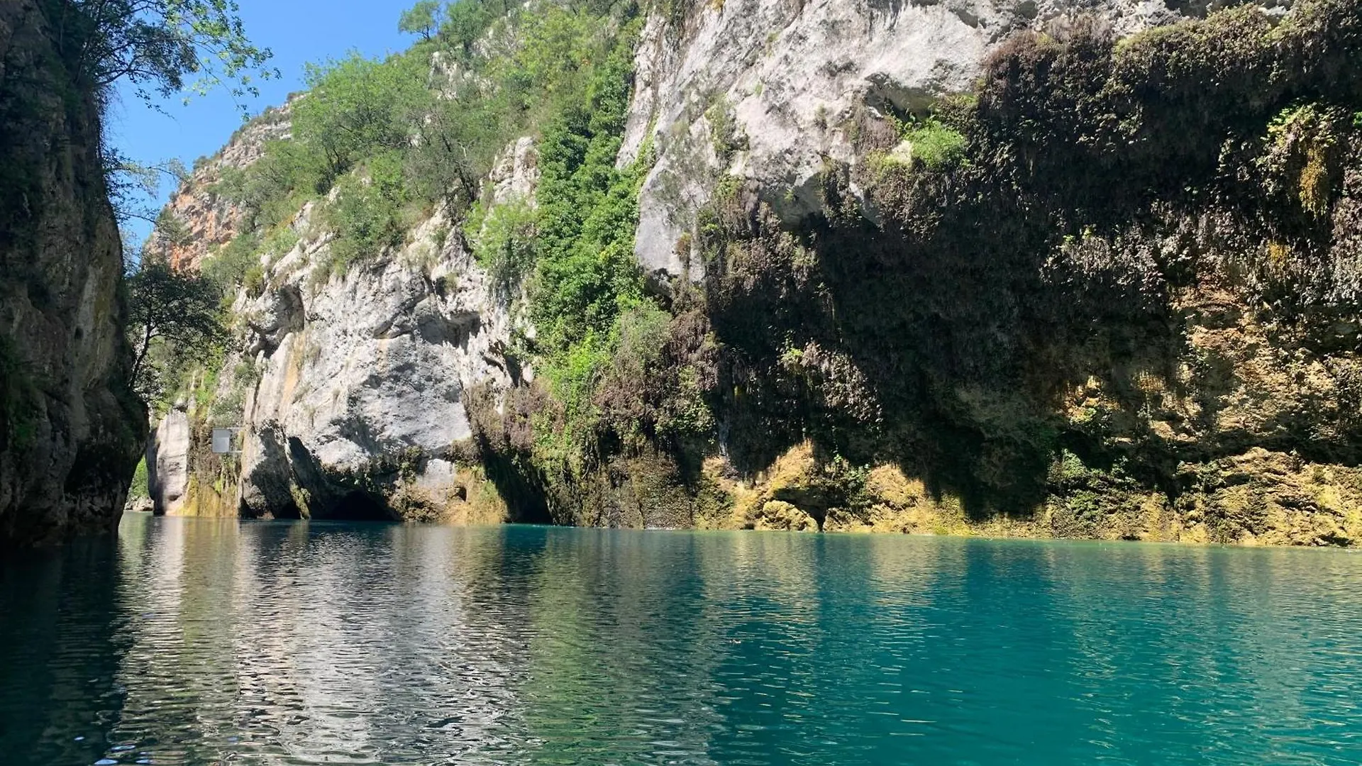 Les Gorges et Lacs du Verdon: Flexible Maison Accommodations Regusse Holiday home